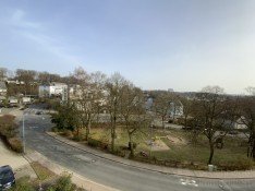 Hauptbild Lichtdurchflutete 3-Zimmer-ETW mit sonnigem Balkon und schöner Fernsicht